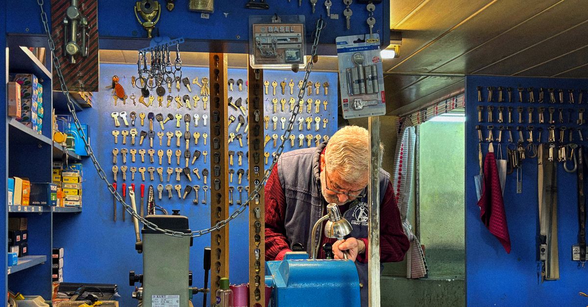 locksmith shop keys — Hopewell Junction Locksmith